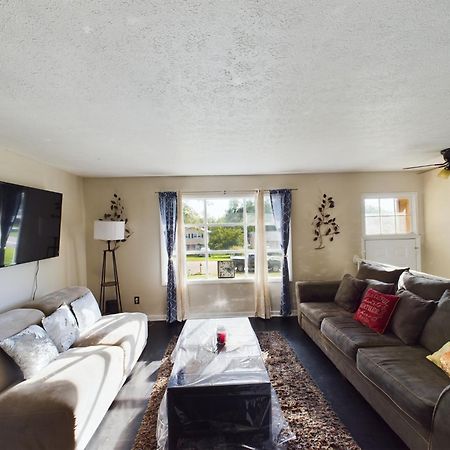 Pine Forest Zen Cottage - 10 Min To Fort Bragg Fayetteville Luaran gambar