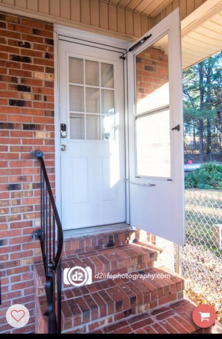 Pine Forest Zen Cottage - 10 Min To Fort Bragg Fayetteville Luaran gambar